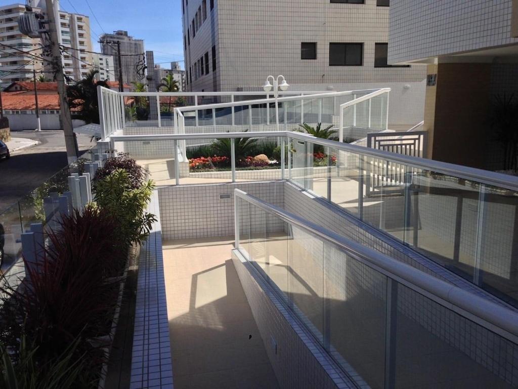 Apto Lindo Novo, Otima Localizacao Com Dois Dormitorios E Varanda Gourmet Praia Grande  Exterior foto